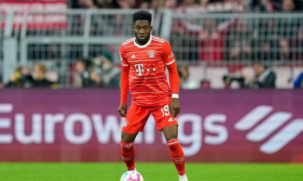 图片报：戴维斯正进行单独恢复训练，预计不久后将加入拜仁合练