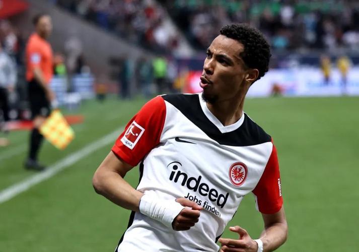 热刺前锋库杜斯本赛季被抢断21次，超过欧洲五大联赛其他任何球员