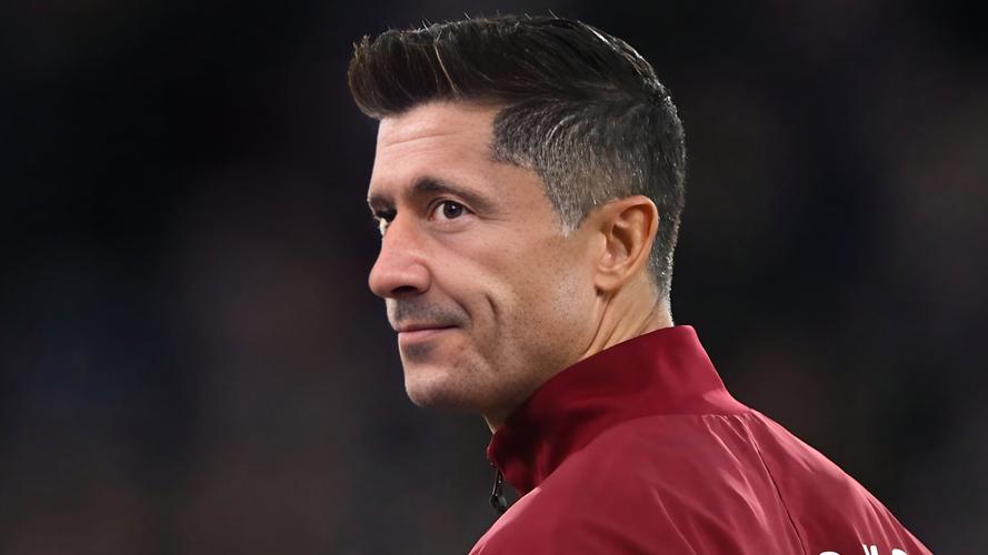 重返波兰队！37岁格罗西茨基：我和莱万谈过，两人关系没问题了