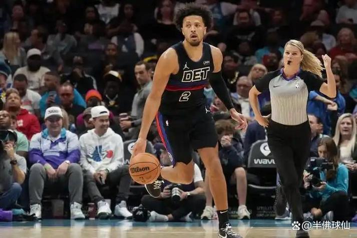 持续进化！康宁汉姆半场14中8&8罚全中怒轰26分6板6助2断！