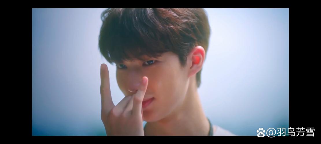 费尔南德斯：曾凡博是非常好的队友&很努力 他明天很有可能登场