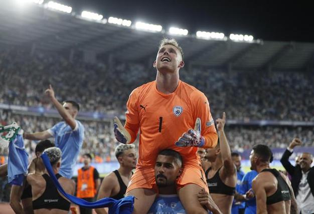 记者：拜仁冬窗可能从汉堡召回佩雷茨，将其外租至其他俱乐部