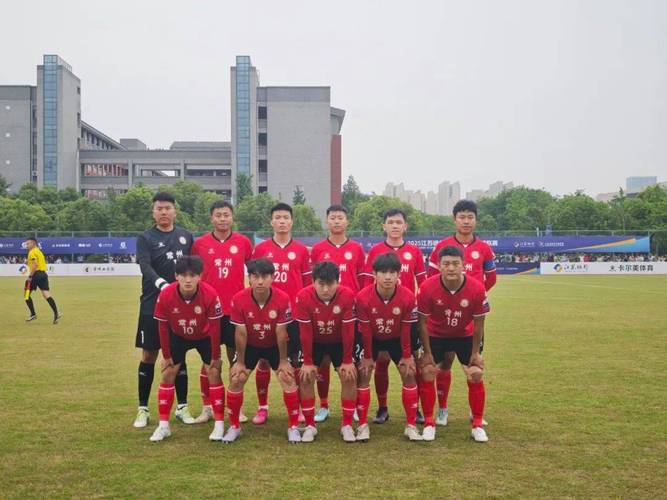 常州发布足球发展三年行动计划：球场总量达700片，注册球员破千