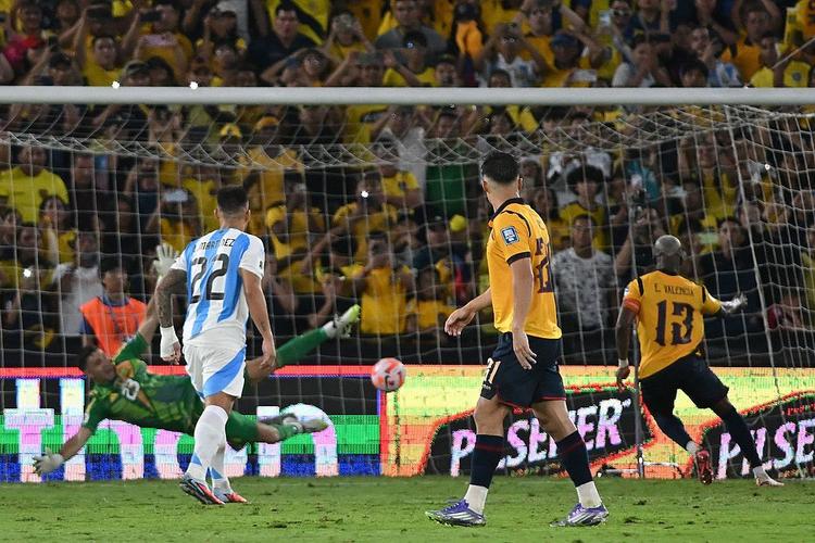 友谊赛:美国1-1厄瓜多尔 35岁瓦伦西亚破门巴洛贡攻破南美之墙