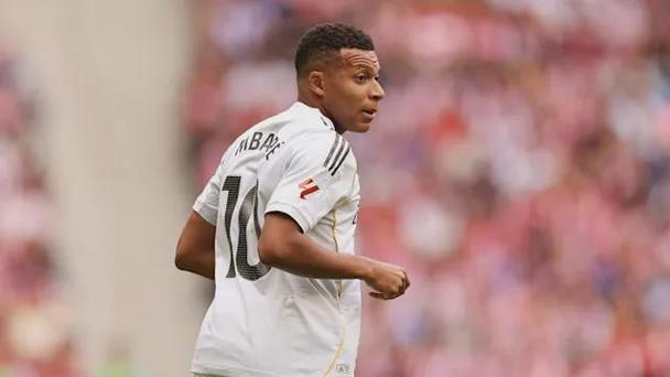 姆巴佩生涯进球最多球队前十：唯一非法国球队就是巴萨 9场轰12球