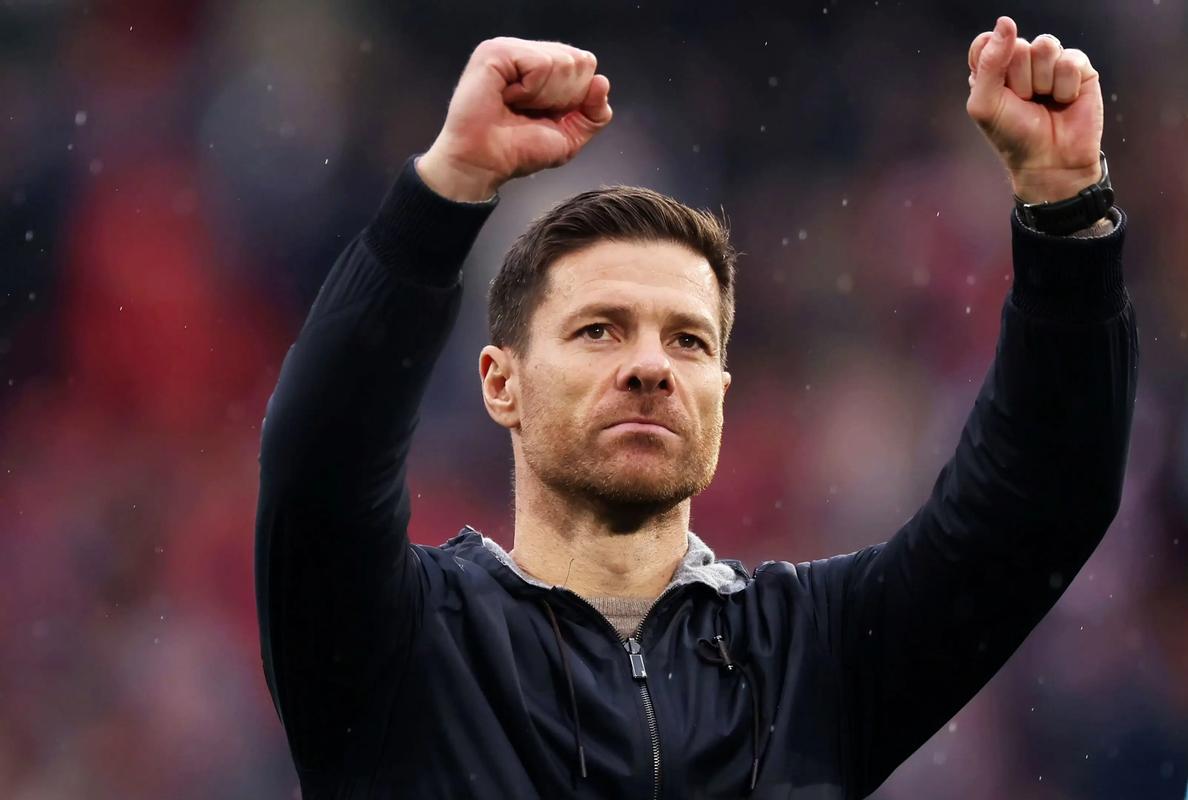 马卡：皇马备战利物浦，阿隆索效仿穆里尼奥不在比赛场地进行训练