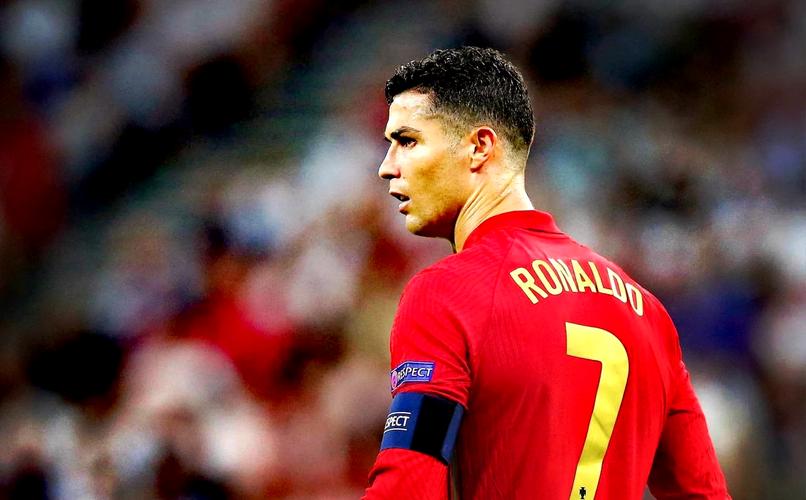 不在乎钱罗总裁🤑C罗：10亿刀身家？到了一定程度钱就不重要了