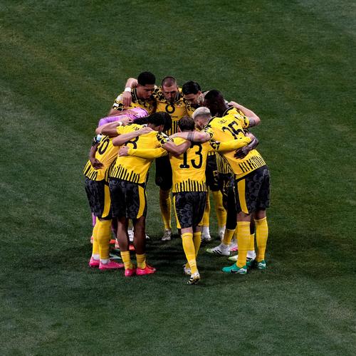 不容马虎!上赛季欧冠半程后前8名仅有4队最终直通,前4有3队翻车