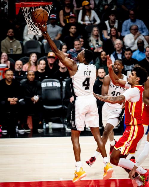 周四竞彩篮球焦点：残阵对决 老鹰客场大战马刺