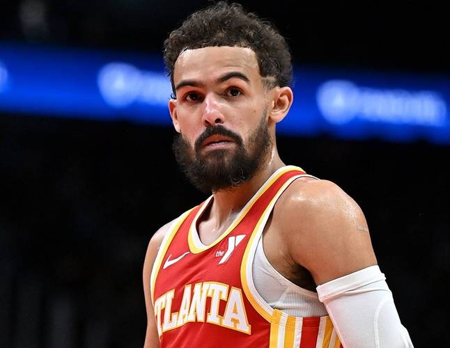 美记：特雷·杨正在积极进行膝伤恢复 12月中旬回归是比较现实的