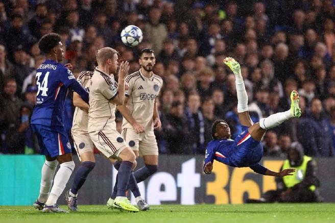 埃斯特旺本赛季各赛事打进5球，20岁以下英超球员进球最多