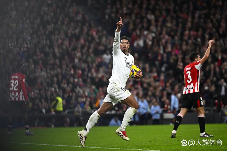 点射扳平！姆巴佩职业生涯点球73罚59中