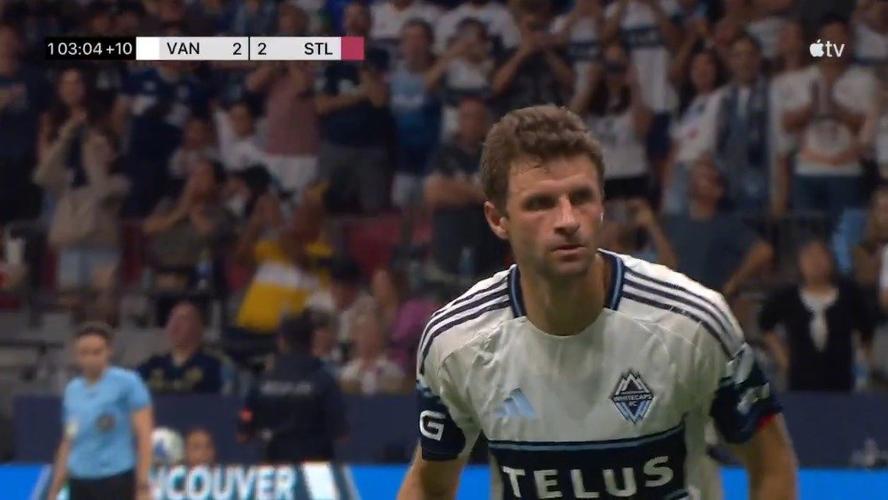 依然能战！36岁穆勒加盟温哥华白浪12场9球4助，率队晋级总决赛